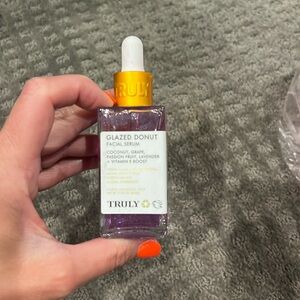 Truly—Glazed Donut Facial Serum 1.7